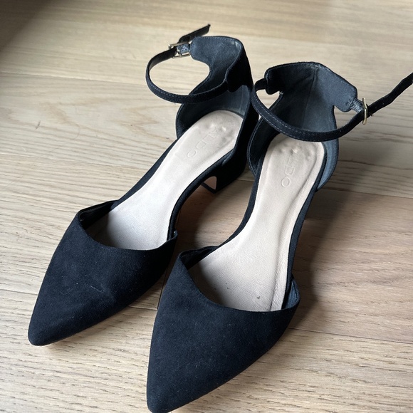 ALDO kitten pointed toe heels - Picture 1 of 4